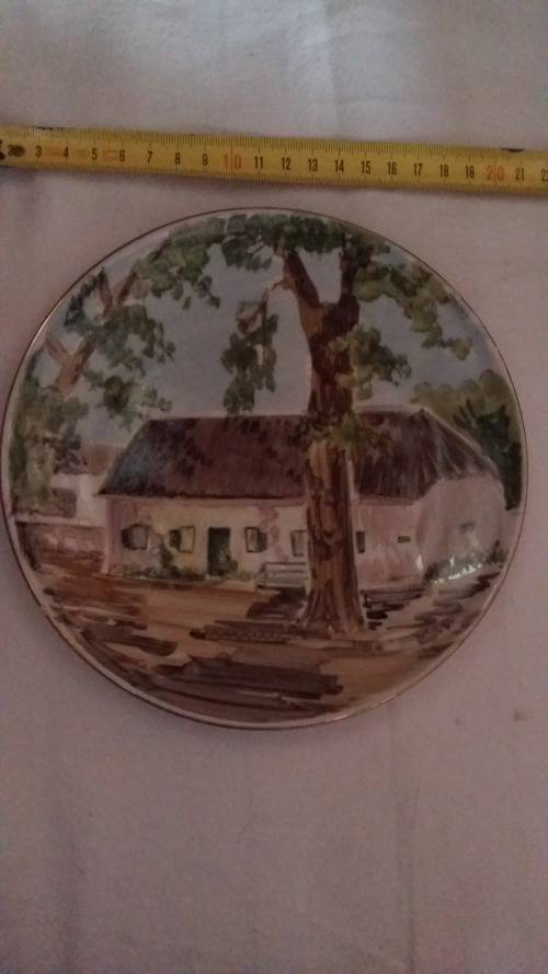 Hand painted ceramic plate of Stellenbosch museum